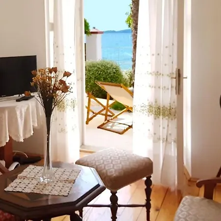 Villa House With Private Pool At The In - Peljesac